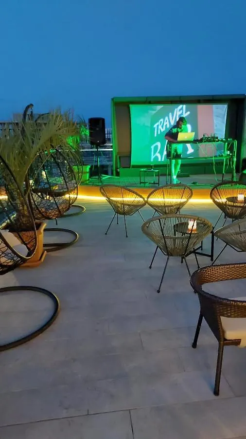 Wyn Residence Apart Batumi 0*,  Georgia